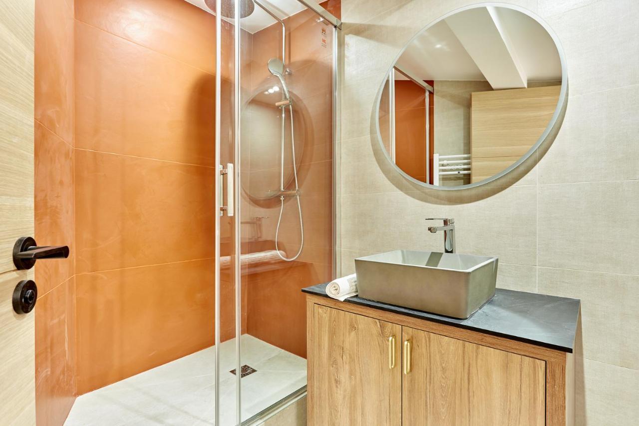 Apartment Batignolle Montmartre By Studio Prestige Paris Ngoại thất bức ảnh